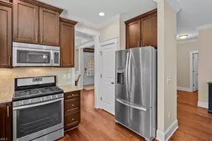 1802 Griffins Knoll Ct, Greensboro, NC 27455 - Photo 14