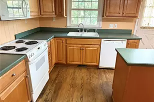 2607 Lafayette Ave, Greensboro, NC 27408 - Photo 8