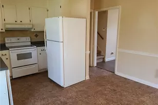 1305 E Rollingwood Cir, Winston-Salem, NC 27105 - Photo 6