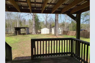 1305 E Rollingwood Circle, Winston-Salem, NC 27105 - Photo 22