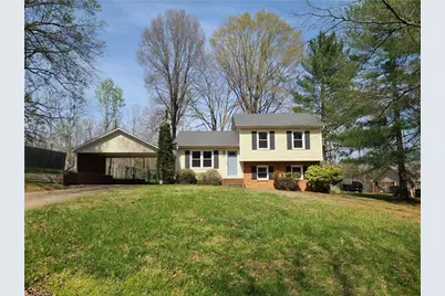 1305 E Rollingwood Circle, Winston-Salem, NC 27105 - Photo 2