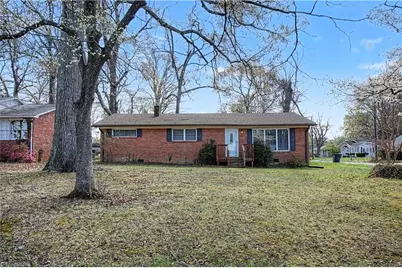 219 Rockspring Road, High Point, NC 27262 - Photo 2