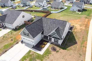 109 Red Maple Wy, King, NC 27021 - Photo 18