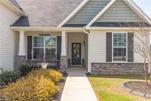 109 Red Maple Wy, King, NC 27021 - Photo 2