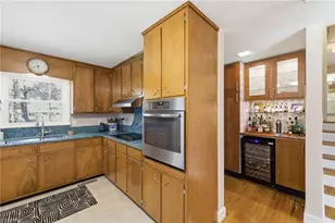 205 Frederick Rd, Greensboro, NC 27455 - Photo 18