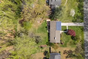 205 Frederick Rd, Greensboro, NC 27455 - Photo 46