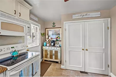 2763 Maplewood Avenue, Winston-Salem, NC 27103 - Photo 8