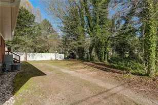 1203 Lawson St, Eden, NC 27288 - Photo 24