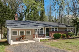 1203 Lawson St, Eden, NC 27288 - Photo 4