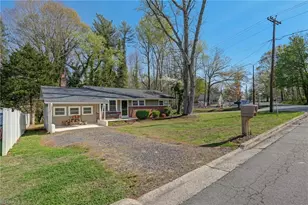 1203 Lawson St, Eden, NC 27288 - Photo 2