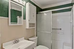 404 Meadowview Dr, Winston-Salem, NC 27107 - Photo 20