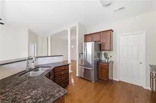 5905 Laurel Creek Ct, Greensboro, NC 27405 - Photo 12