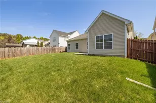 5905 Laurel Creek Ct, Greensboro, NC 27405 - Photo 36