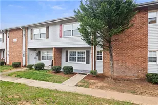 4735 Champion Ct, Greensboro, NC 27410 - Photo 2