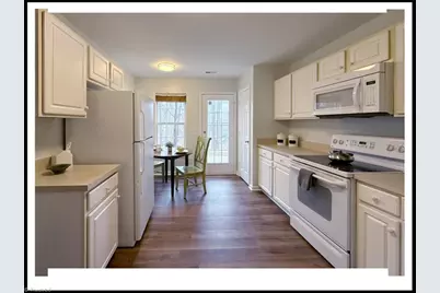 1284 Collegian Terrace, Winston-Salem, NC 27106 - Photo 4