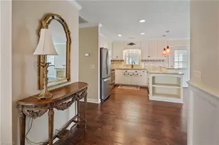 260 S Boyles St, Pilot Mountain, NC 27041 - Photo 8