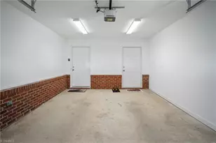 260 S Boyles St, Pilot Mountain, NC 27041 - Photo 34