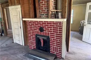 213 W Decatur St, Madison, NC 27025 - Photo 10