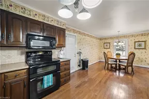 410 Lynhaven Dr, Winston-Salem, NC 27104 - Photo 16