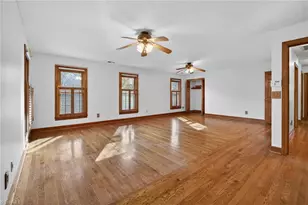 6400 Muirfield Dr, Greensboro, NC 27410 - Photo 8