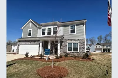399 Shiloh Way, Mebane, NC 27302 - Photo 2