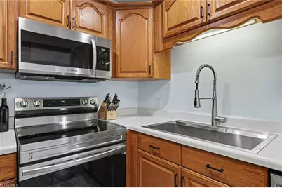 120 Woodrow Avenue, Winston-Salem, NC 27106 - Photo 8