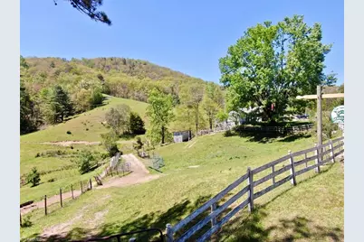 14691 N Nc Highway 16, Millers Creek, NC 28651 - Photo 10