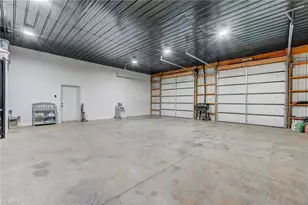 1034 Brooks Rd, Reidsville, NC 27320 - Photo 22