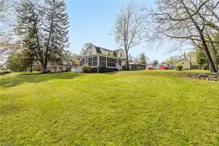 421 Chestnut St, Eden, NC 27288 - Photo 2