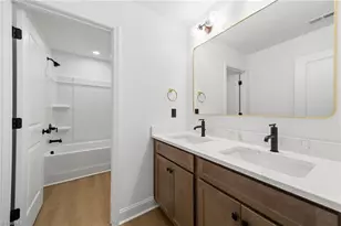 4310 Mossy Wood Cir, Greensboro, NC 27409 - Photo 20