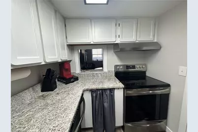 315 Spruce Street N #301, Winston-Salem, NC 27101 - Photo 4