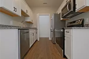 38 4th St, Lexington, NC 27292 - Photo 4