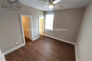 38 4th St, Lexington, NC 27292 - Photo 8