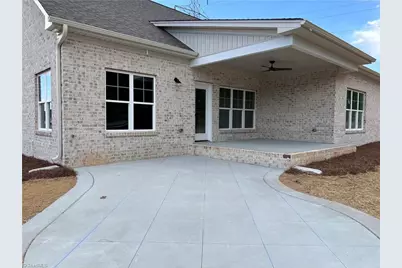 130 Olde Lantern Drive, Winston-Salem, NC 27107 - Photo 2