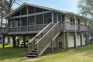 197 S River Dr, Beaufort, NC 28516 - Photo 4