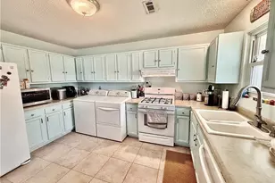 197 S River Dr, Beaufort, NC 28516 - Photo 14