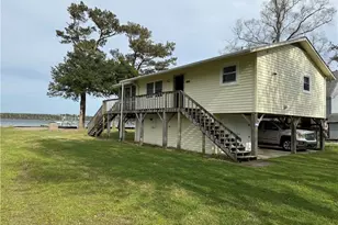 197 S River Dr, Beaufort, NC 28516 - Photo 6
