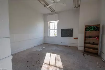 1800 N Liberty Street, Winston-Salem, NC 27105 - Photo 34