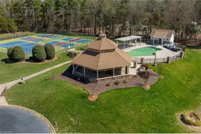 337 Starboard Reach, Lexington, NC 27292 - Photo 14