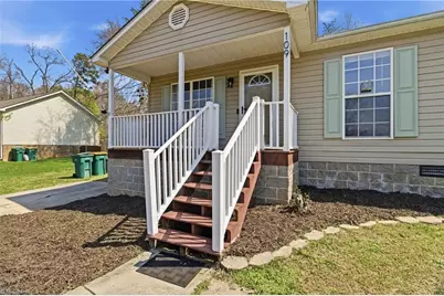 109 S Lonesome Road, Madison, NC 27025 - Photo 4