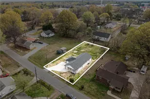 122 S School St, Burlington, NC 27217 - Photo 30