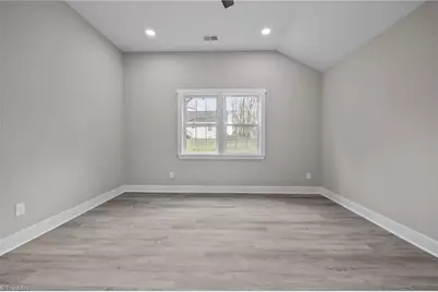 122 S School Street, Burlington, NC 27217 - Photo 24