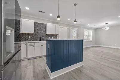 122 S School Street, Burlington, NC 27217 - Photo 4