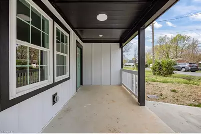 122 S School Street, Burlington, NC 27217 - Photo 2