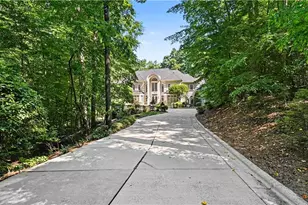 4620 Cherryhill Ln, Winston-Salem, NC 27106 - Photo 4