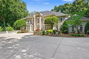 4620 Cherryhill Ln, Winston-Salem, NC 27106 - Photo 2