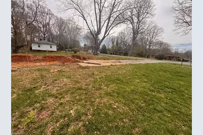 1637 Sanford Drive, Winston-Salem, NC 27105 - Photo 2