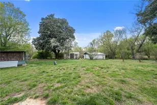 256 Bear Rd, Madison, NC 27025 - Photo 30