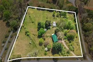 256 Bear Rd, Madison, NC 27025 - Photo 4