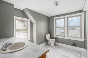 2524 Cherry Street N, Winston-Salem, NC 27105 - Photo 14